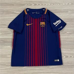 Nike 2017/18 FC Barcelona Home Football Soccer Jersey La Liga Youth Size Medium